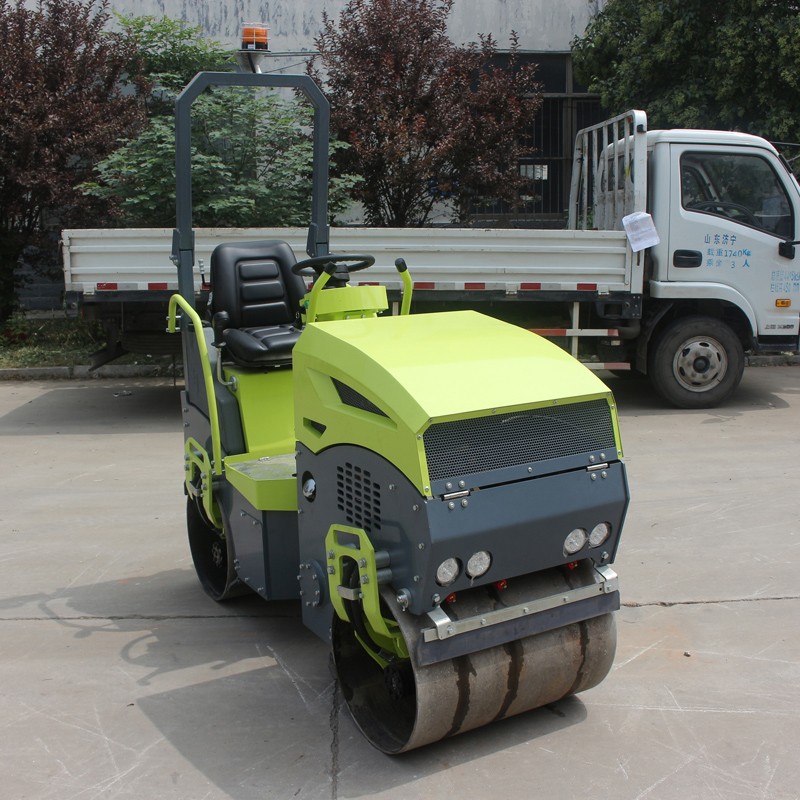 振動異常的小型壓路機，大概率是振動軸承出現(xiàn)了問題