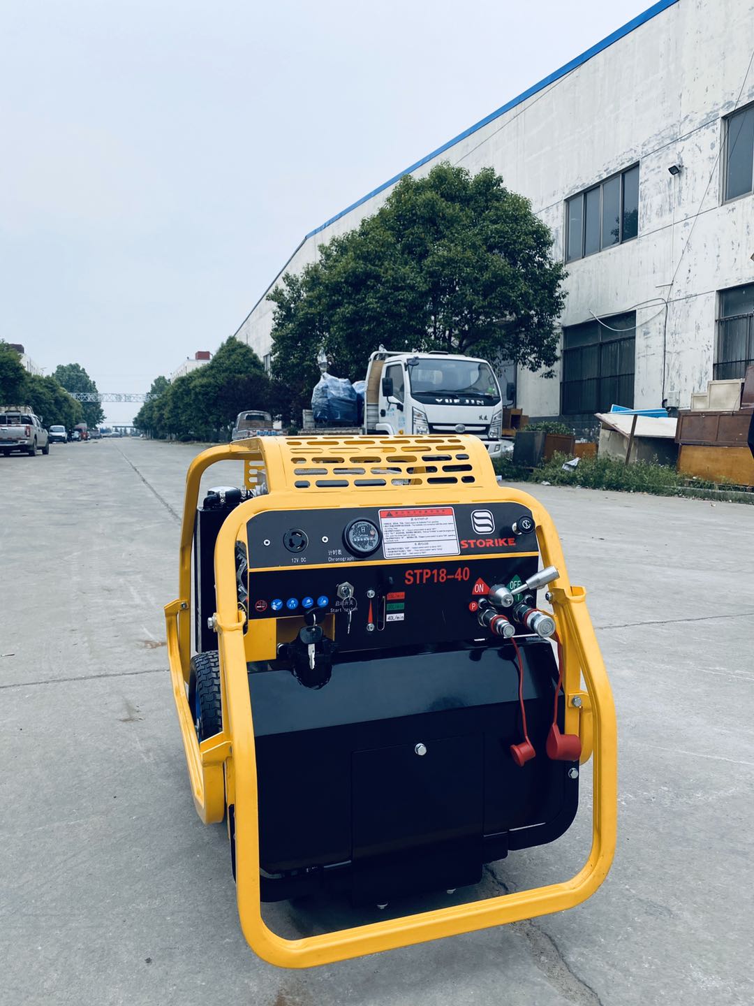 23馬力液壓動力站使用時要留心什么？