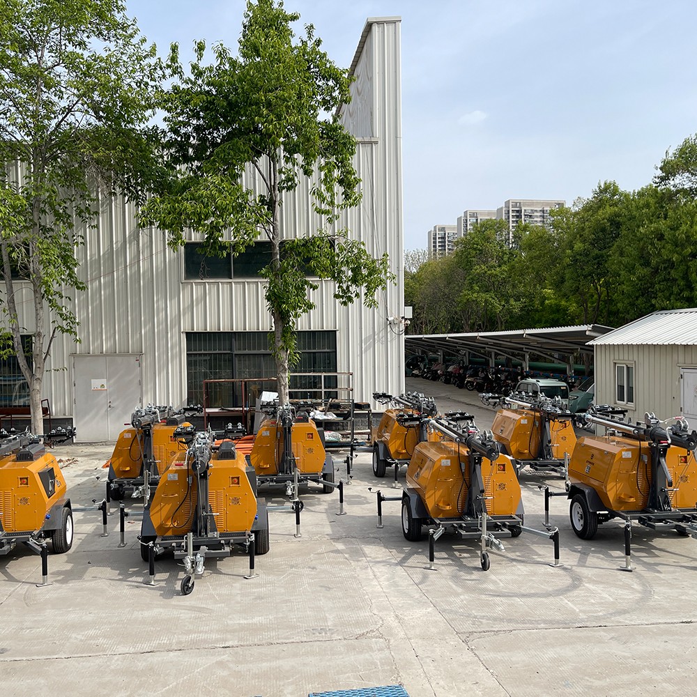 山東思拓瑞克公司8臺(tái)9米移動(dòng)照明燈塔出口意大利卡拉拉市